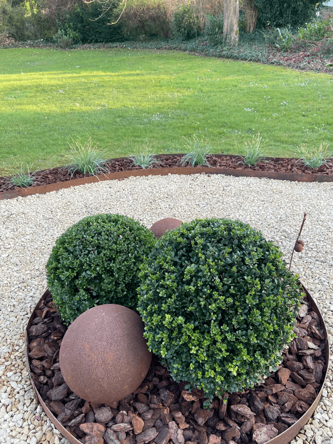 Bordure Corten sentier gravier Namur sud