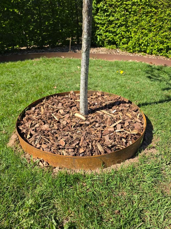 Bordure acier Corten patiné Namur